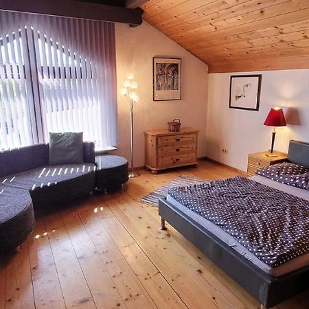 Ferienzimmer / Monteurzimmer 纽玛特-安华莱斯 外观 照片